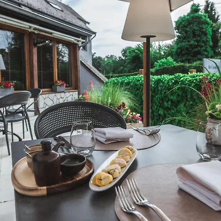 Au Coeur De Lacuisine Hotel 3*