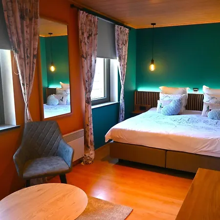 Hotel Au Coeur De Lacuisine 3*