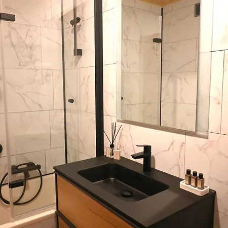 Au Coeur De فلورينفيل