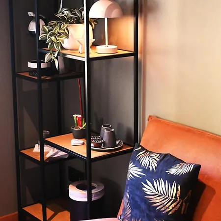 Au Coeur De فندق 3*