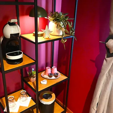 فندق Au Coeur De فلورينفيل