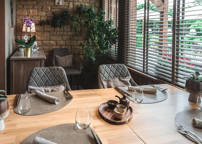 오 쿠에르 드 라퀴진 호텔 플로렌빌