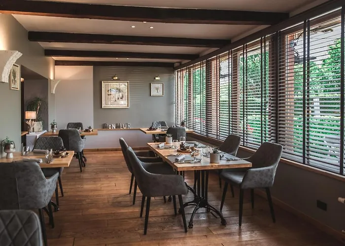 호텔 오 쿠에르 드 라퀴진