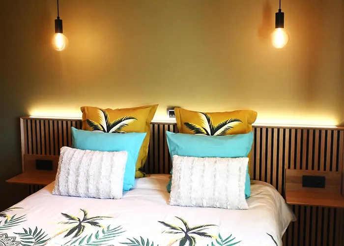 오 쿠에르 드 라퀴진 호텔 플로렌빌