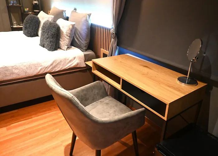 오 쿠에르 드 라퀴진 3* 플로렌빌